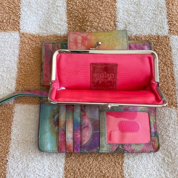 HOBO NANCY MULTICOLOR LEATHER WALLET - Picture 7 of 7